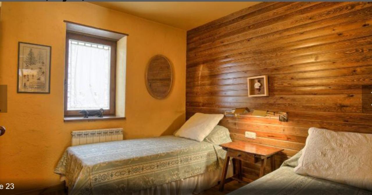 Apartamento Rincon Del Cielo Benasque Bagian luar foto